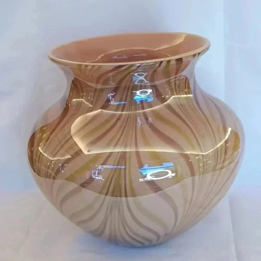 Vintage Hand Blown Vase 8 1/4"